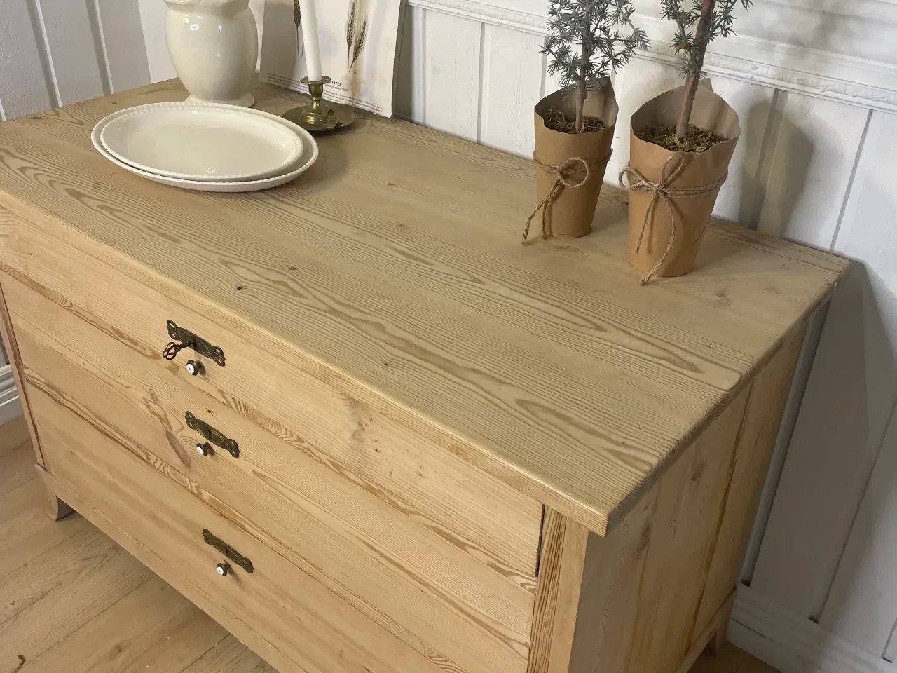 Billede 2 - Fin gammel kommode