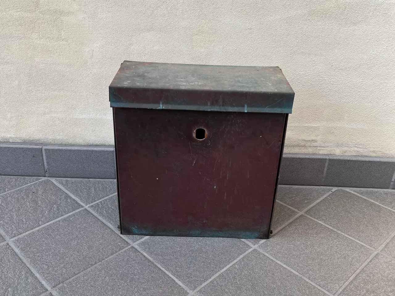 Billede 1 - Postkssse kasse