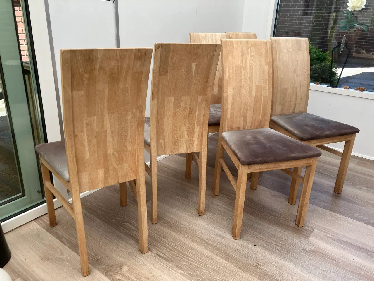 Billede 1 - 6 x Spisebordstole i træ med høj ryg