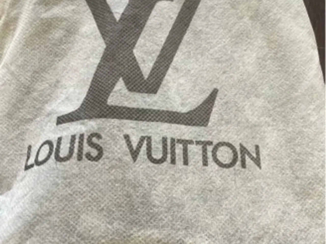 Billede 4 - Louis Vuitton hue og halstørklæde i cashmere