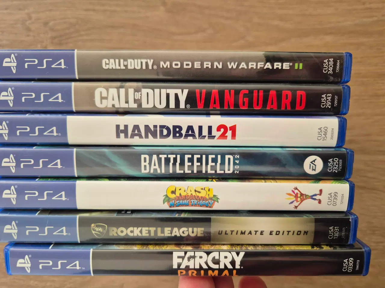 Billede 1 - Ps4 spil Sælges. Giv et bud