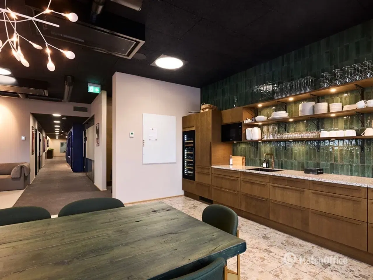 Billede 13 - Flot flerbrugerejendom ”Tower” lige ved havnefronten