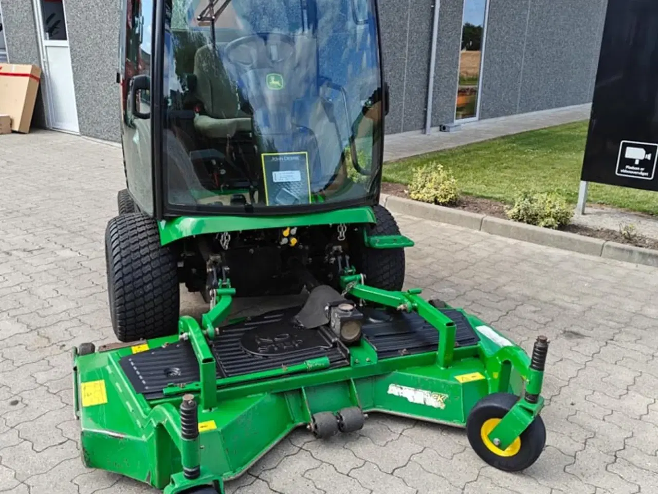 Billede 8 - John Deere 1585 TerrainCut m. 72" Fastback klippebord