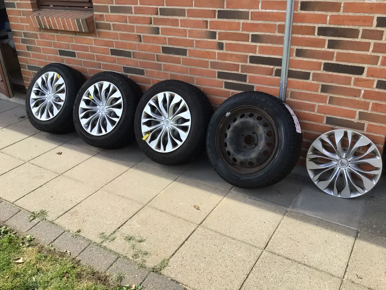 Billede 6 - Vinterdæk til Citroen C4 Sportiva 205/55 R16H