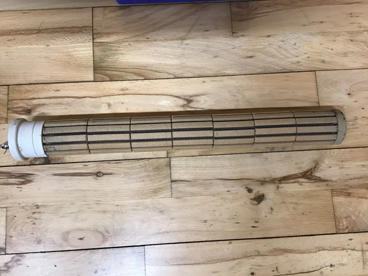 Billede 1 - Varmelegeme til Metro 60 l lodret vandvarmer