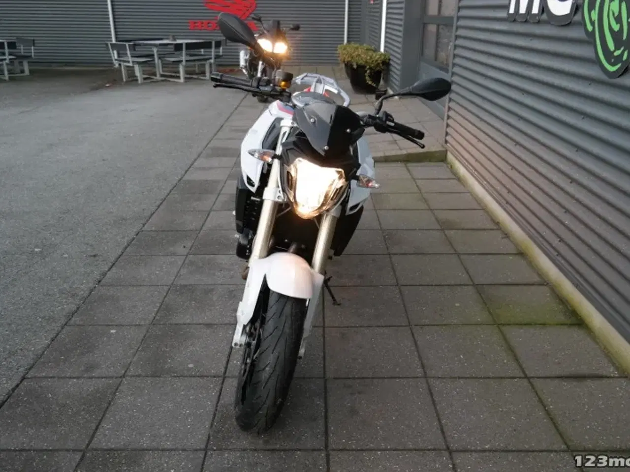 Billede 14 - BMW F 800 R MC-SYD BYTTER GERNE