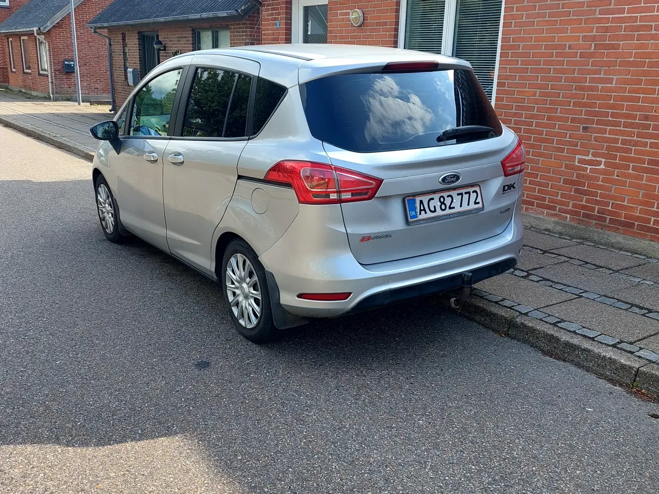Billede 2 - Ford B max kun kørt 156000 km årgang 2013