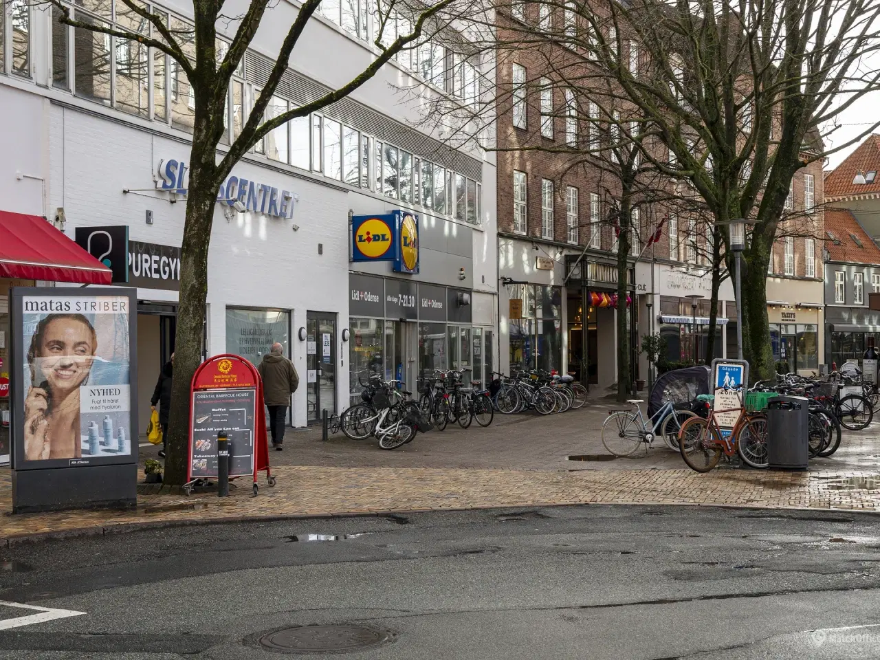 Billede 2 - 37 m2 butik og 68 m2 kælder til leje i Odense C