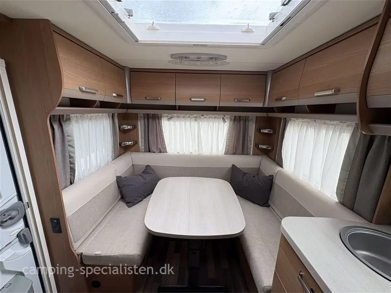 Billede 4 - 2016 - Knaus Sport 450 FU   Knaus Sport 450 FU 2016 - Se den nu hos Camping-Specialisten.dk