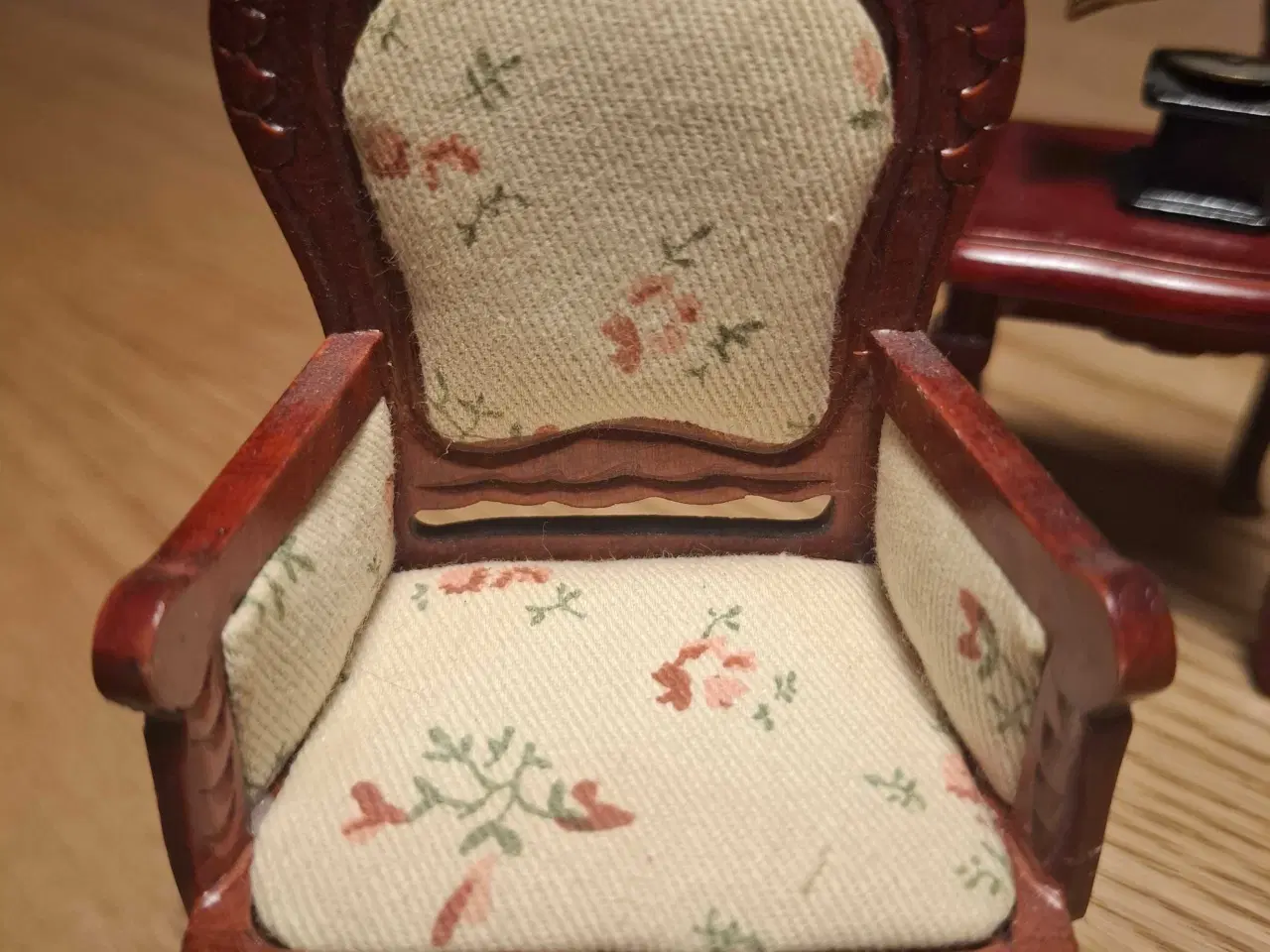 Billede 2 - Retro dukkehus møbler