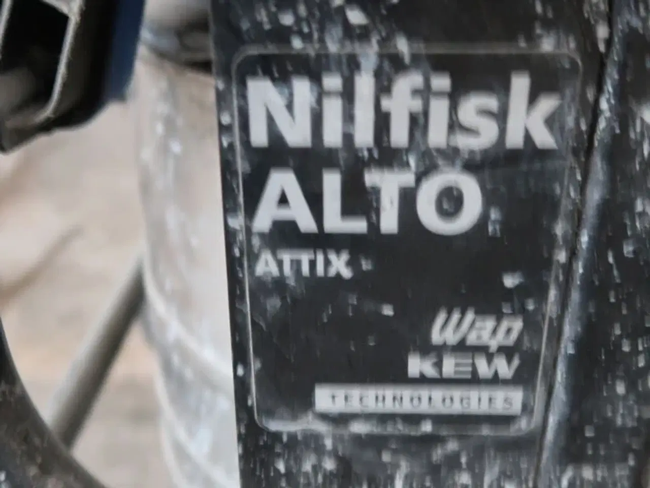 Billede 4 - Industristøvsuger NILFISK ALTO (uden støvsuger-stang/hoved)