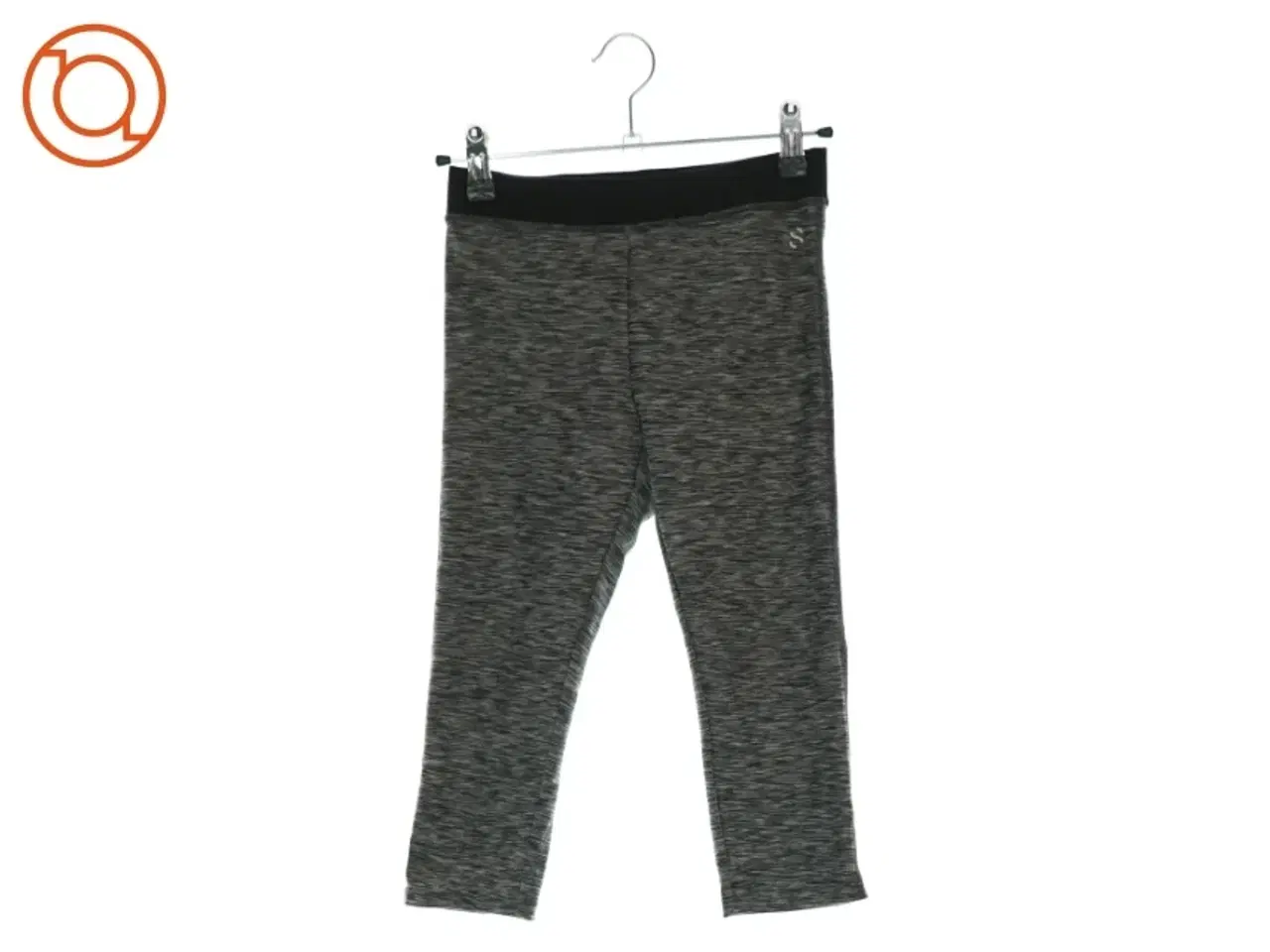 Billede 3 - Træningssæt fra H&M (str. 134/140)