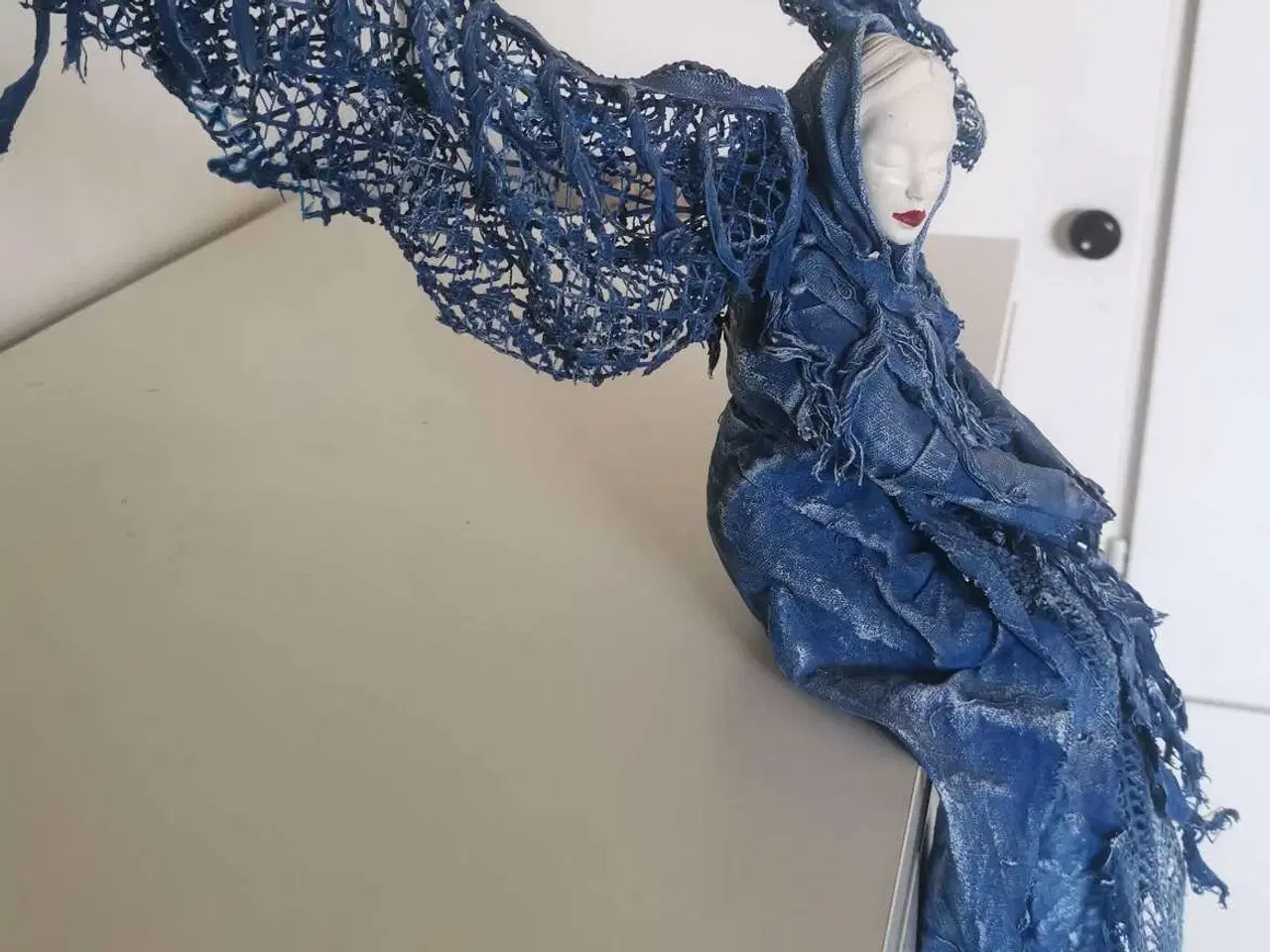 Billede 13 - 💙 Blå Engel – Håndlavet Kunstværk 🕊️