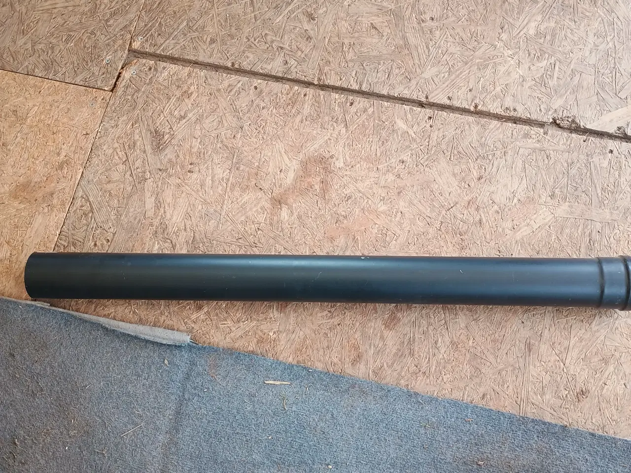 Billede 1 - Rør på en meter til pilleovn 