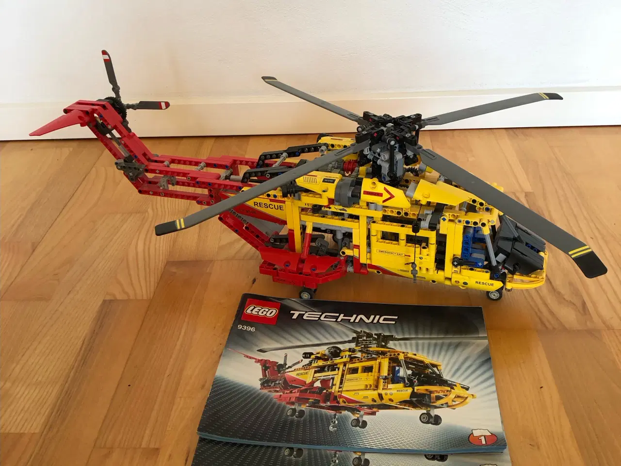 Billede 1 - Lego technic 9396 helikopter