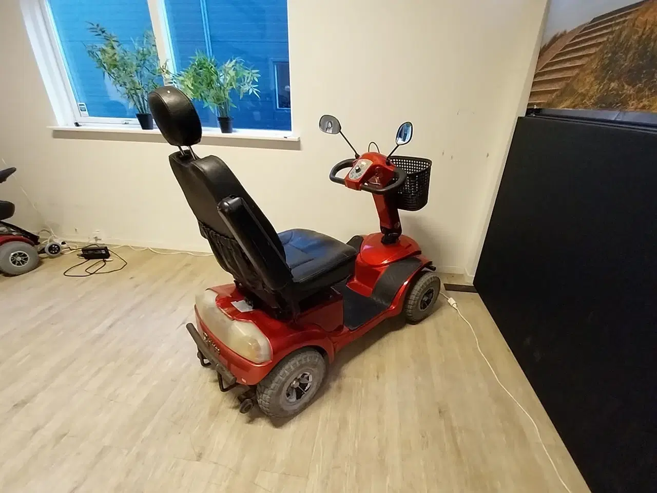 Billede 2 - LM-600 rød