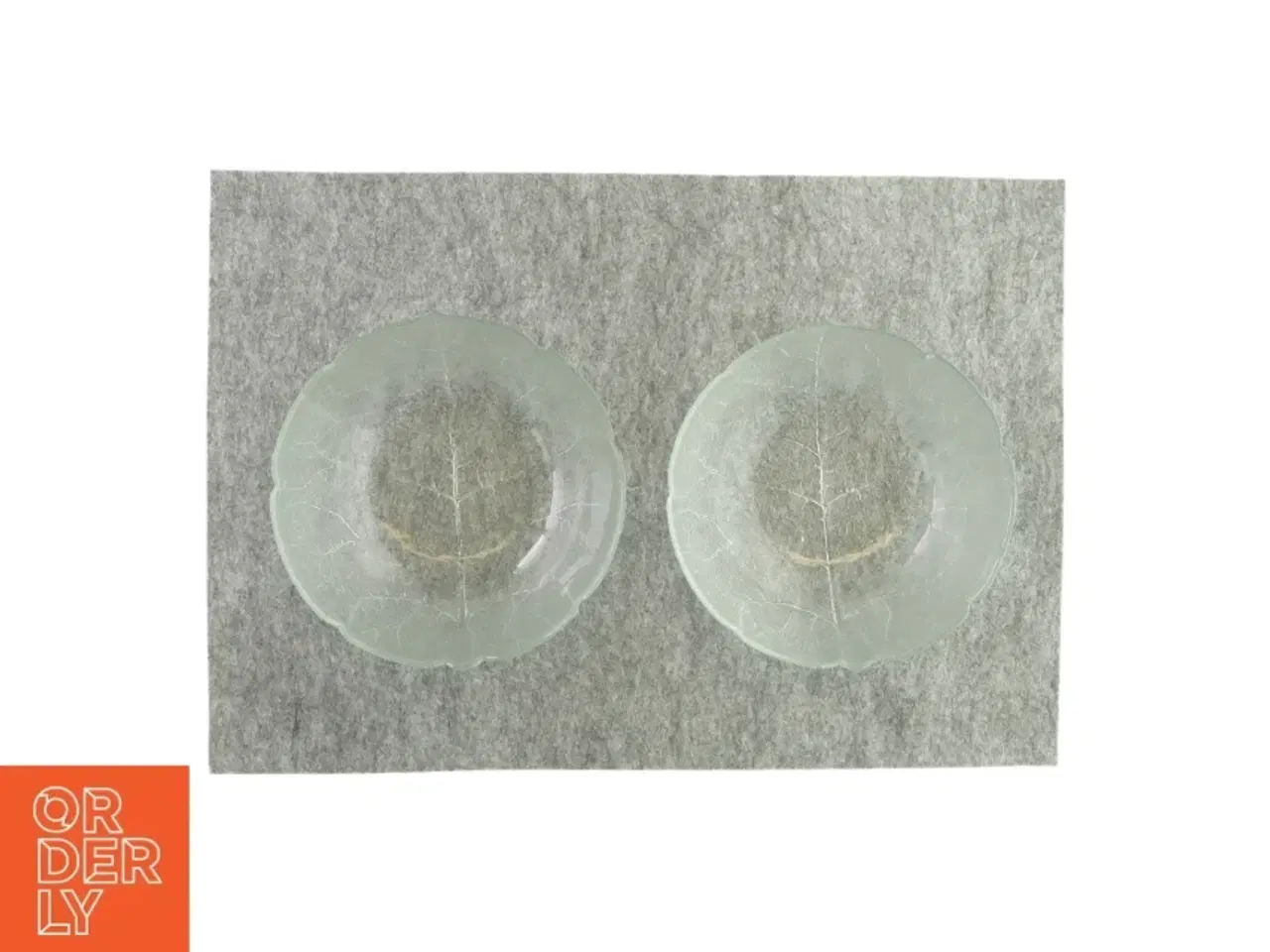 Billede 2 - Glasskåle med bladtryk (2 styk)