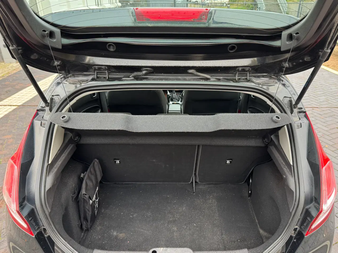 Billede 9 - Ford Fiesta | Velholdt 2013 Hatchback