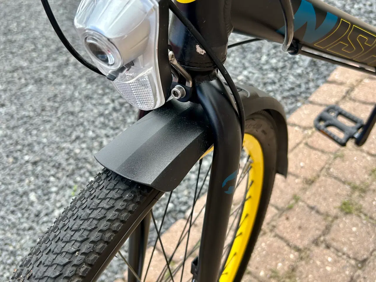 Billede 11 - Nishiki MTB 27,5 drengecykel 7 indvendige gear. 