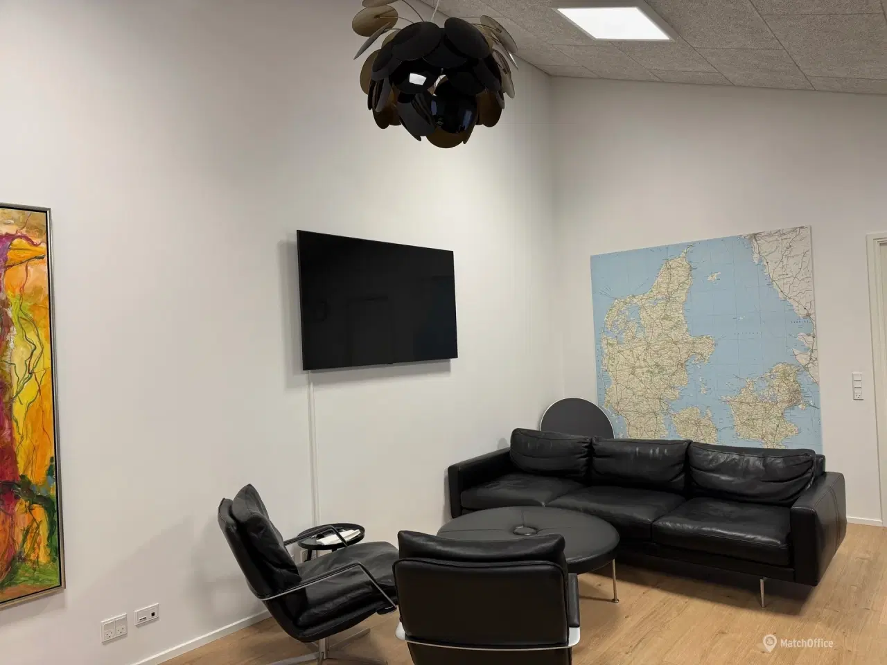 Billede 8 - 🌿 Attraktivt og nyrenoveret erhvervslejemål i rolige omgivelser – kun 20 minutter fra Aarhus