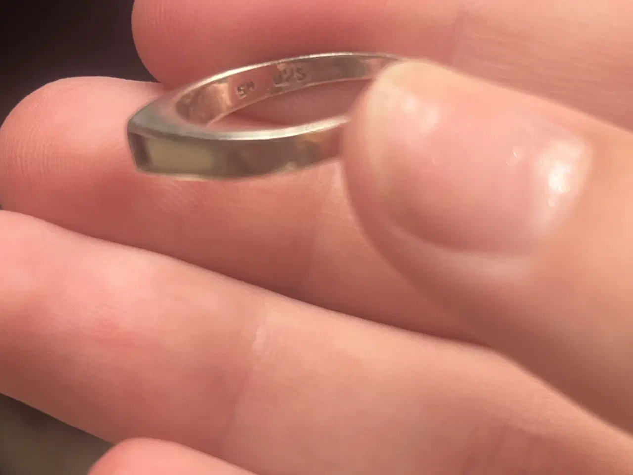 Billede 3 - 925 Sterling Sølv Ring med design