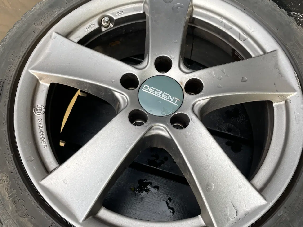 Billede 4 - Vinterhjul Mercedes C klasse 17 tommer