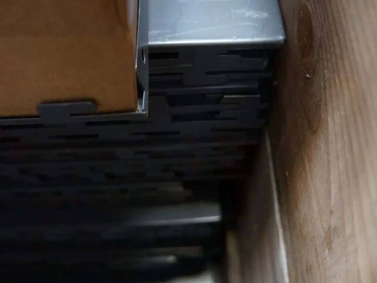 Billede 5 - Palle med hyldeforkanter