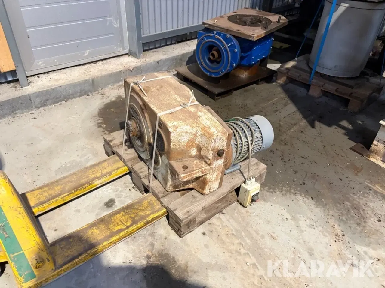 Billede 1 - El motor med gear