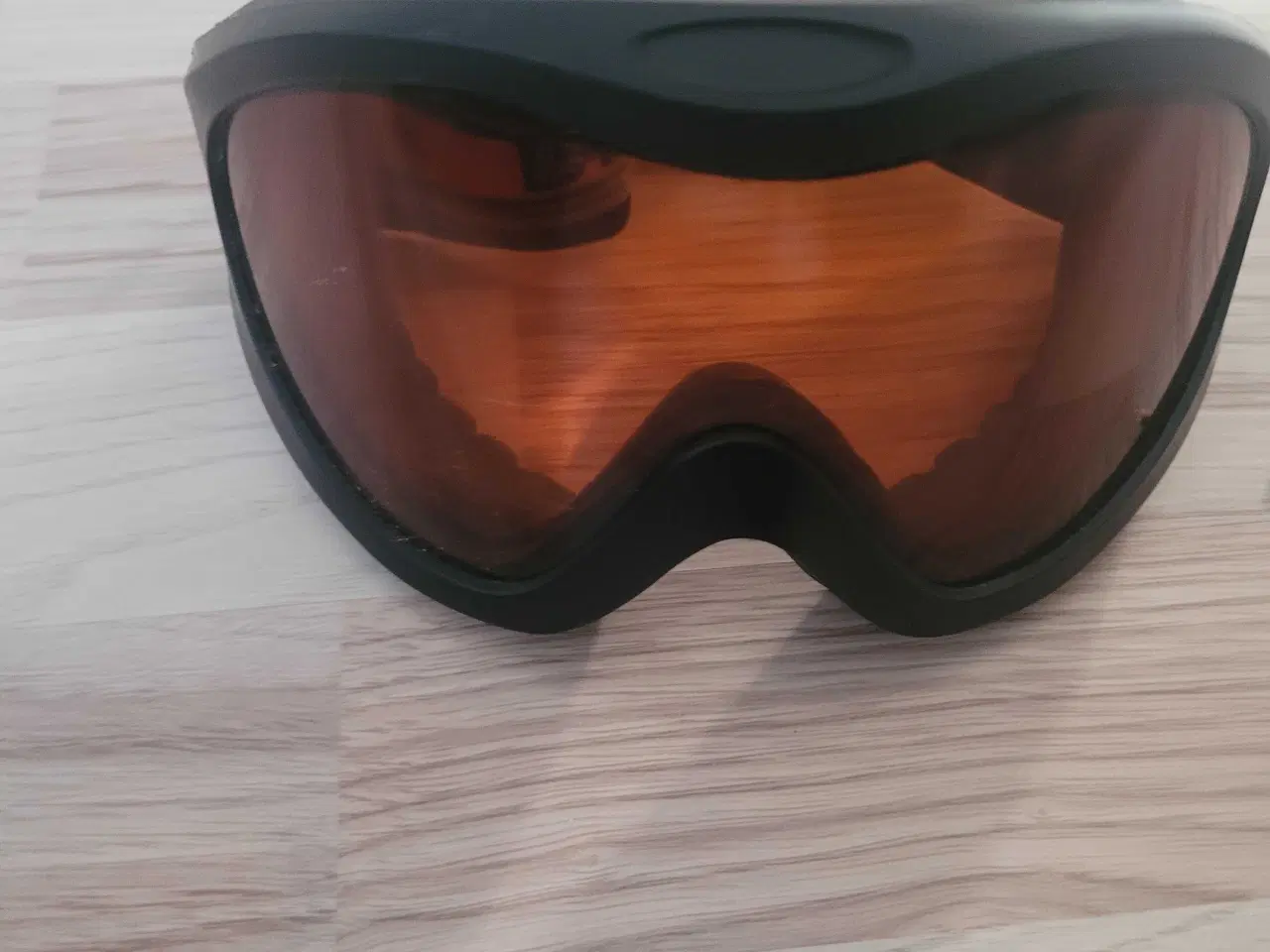 Billede 5 - fine ski 200kr