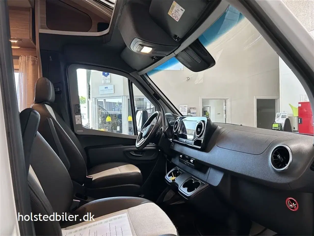 Billede 7 - 2023 - Weinsberg Pepper Edition MEG 640 Suite   Mercedes og 4 sovepladser.