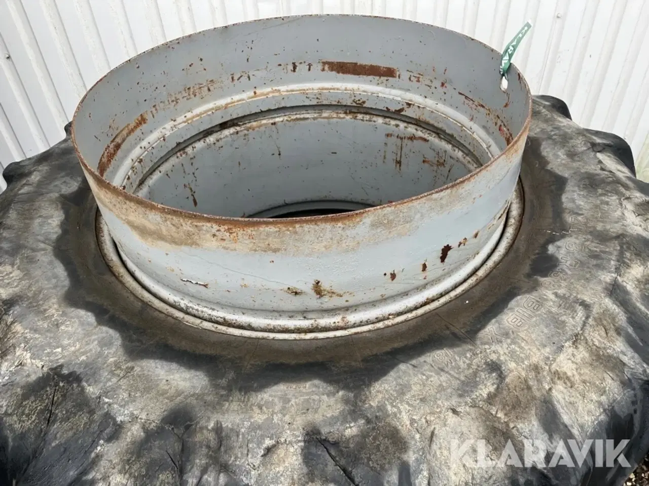 Billede 4 - Tvillingehjul Michelin 20.8R38 - 2 styk - med klemmer