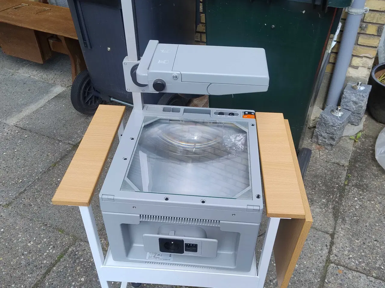 Billede 1 - Overhead projekter 