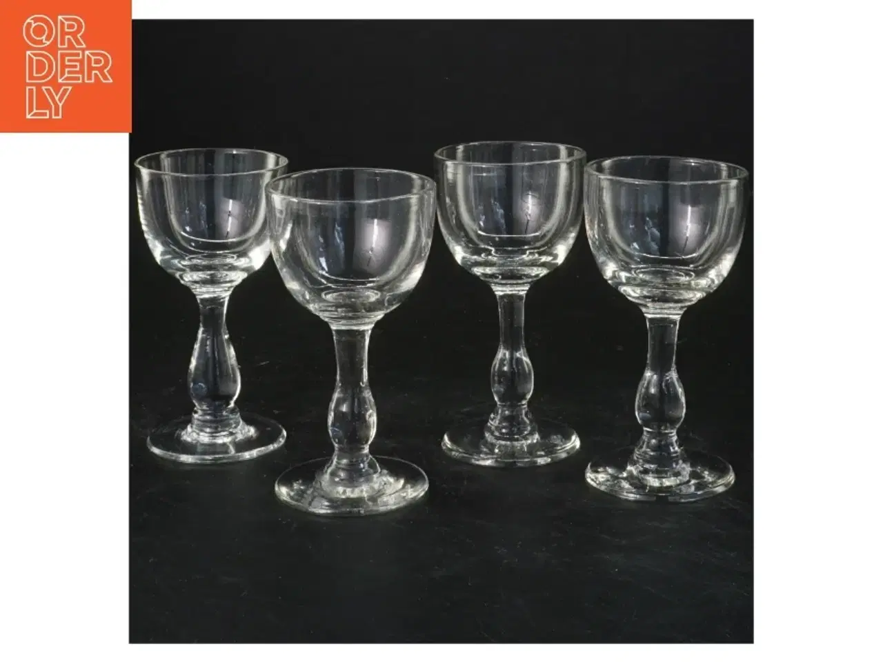 Billede 1 - Sæt med portvinsglas (str. 10x5 cm)