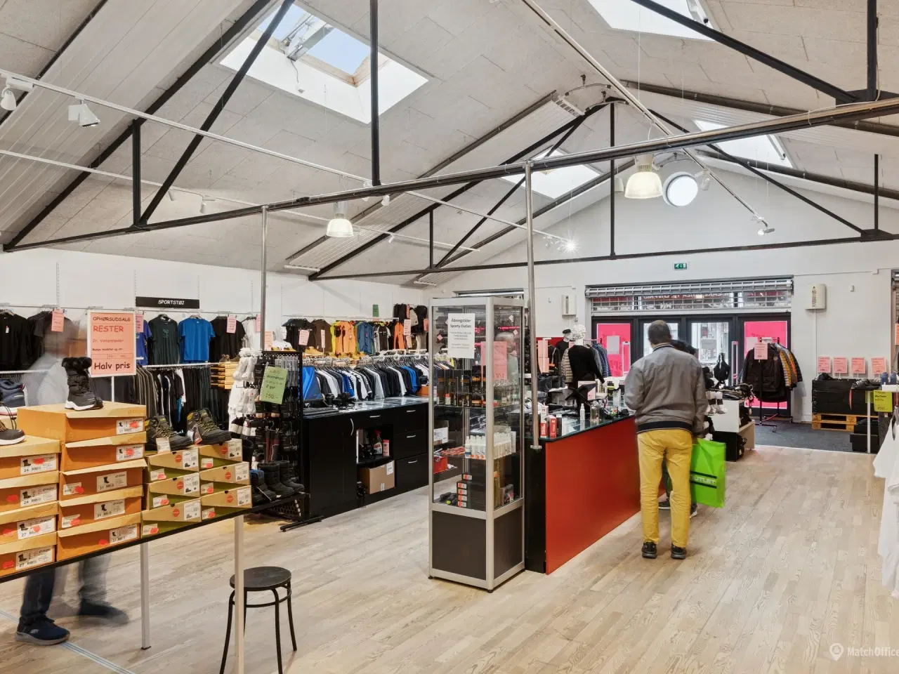 Billede 8 - Butikslejemål på 861 m2 med mulighed for pladskrævende varegrupper