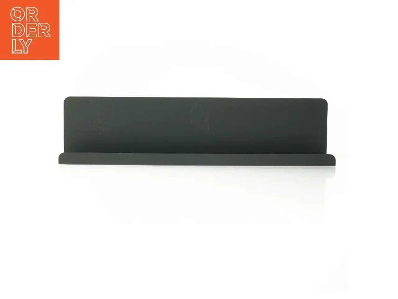 Billede 1 - Metal hylde med kant fra Søstrene Grene (str. 50x12x6 cm)