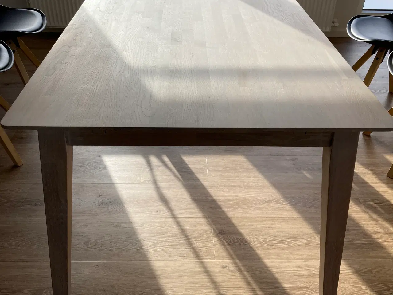 Billede 3 - Flot Stockholm spisebord hvidolieret massiv egetræ