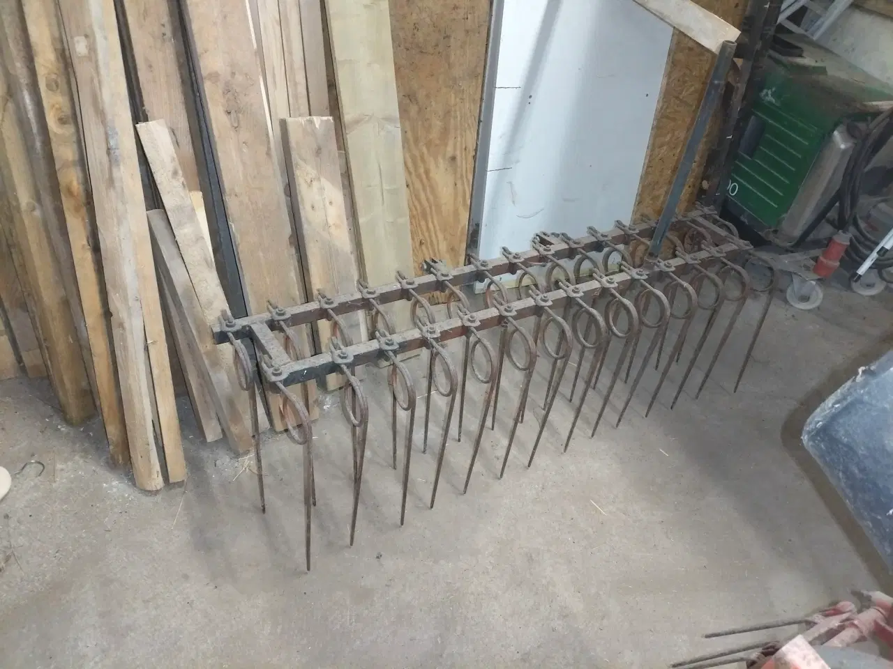 Billede 1 - Gårdrive med fjederståltænder