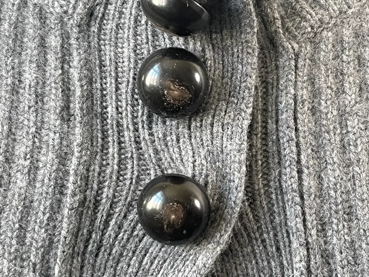 Billede 3 - Heartmade/Julie Fagerholt, cashmere cardigan, 42