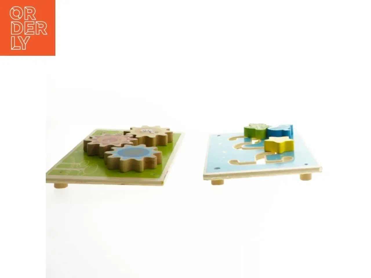 Billede 3 - Trælegetøj aktivitetsbræt fra Hape (str. 21x13,5 cm)