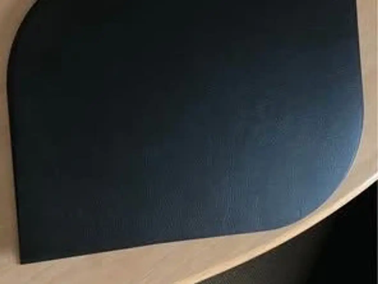 Billede 1 - Dækkeservietter i læder