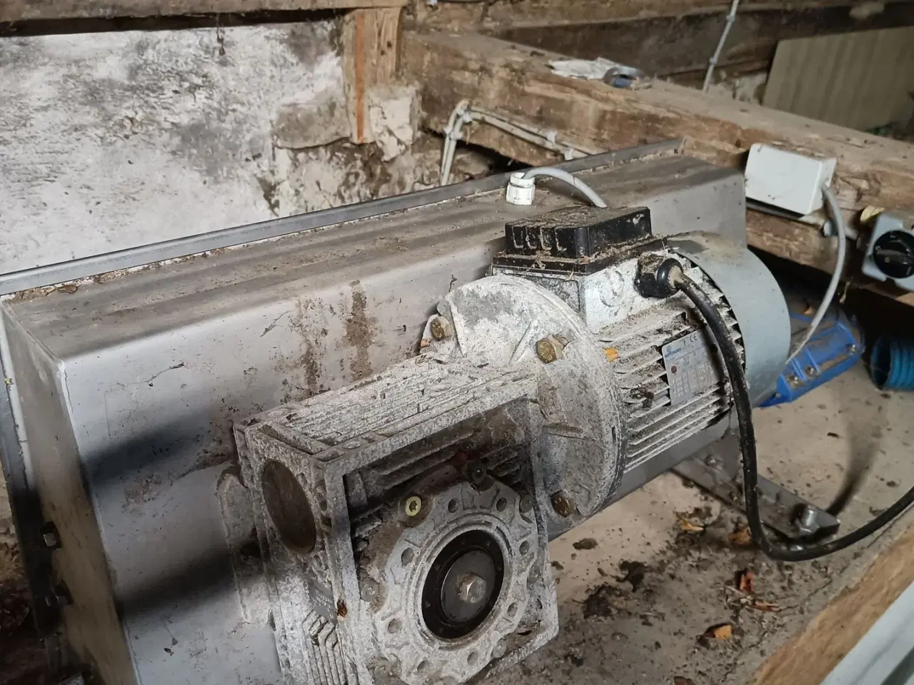 Billede 1 - - - - Trækstation og optagerstation 60 mm