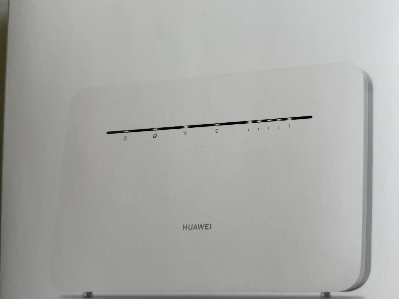 Billede 1 - HUAWEI 4G Router med SIM Kort