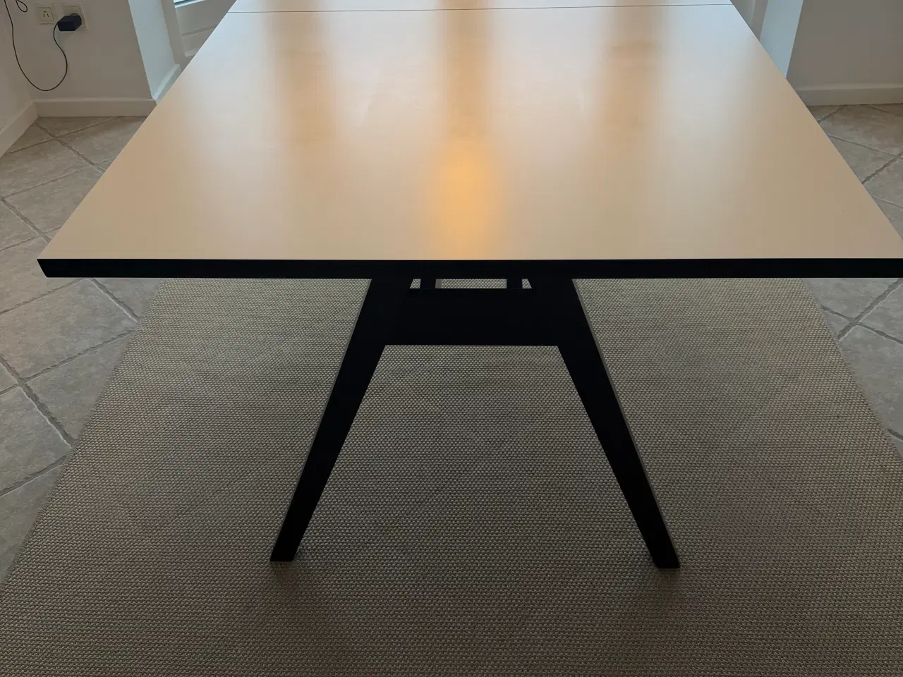 Billede 1 - Skovby spisebord med udtræk