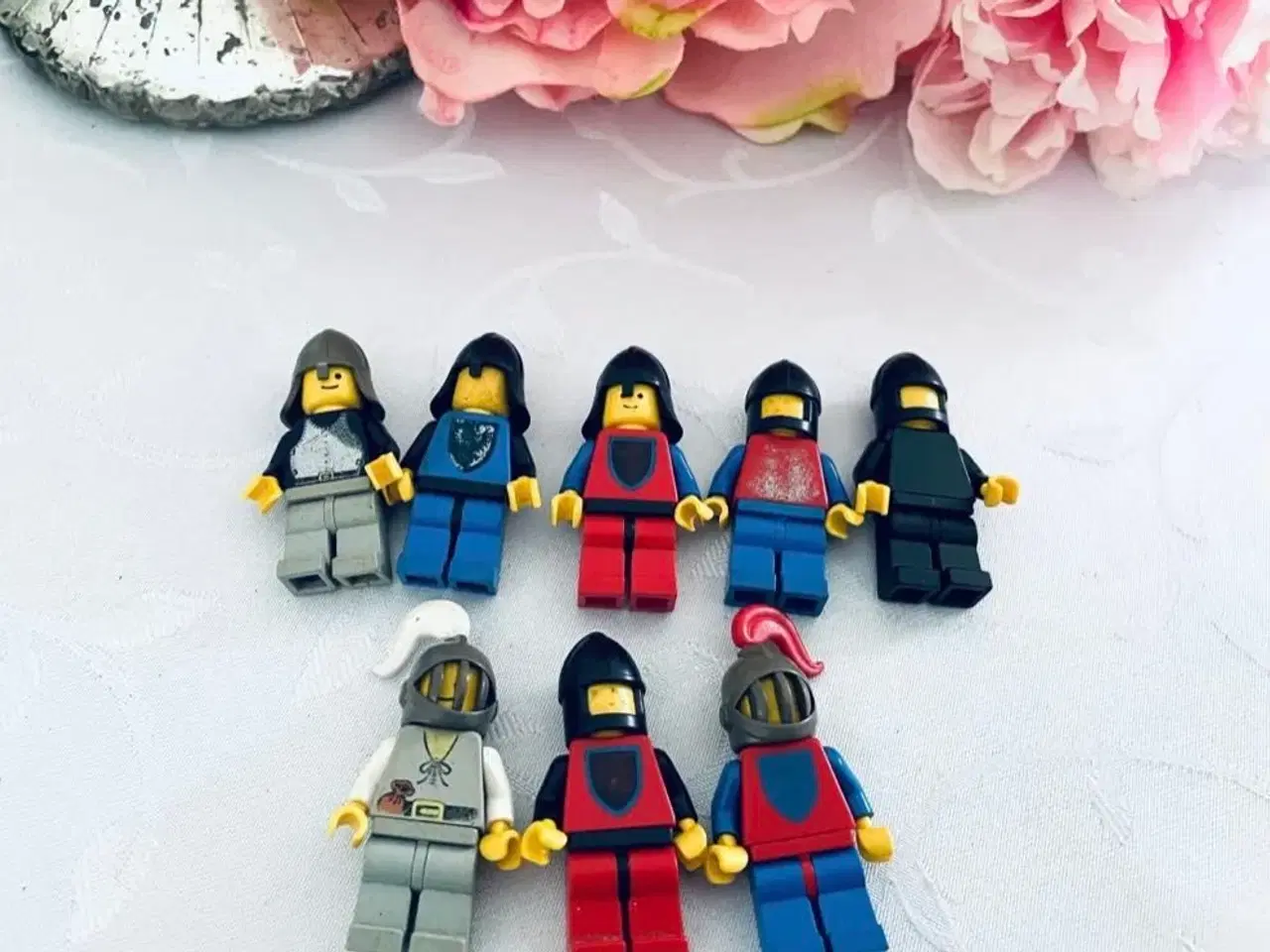Billede 2 - Lego figur 8 stk