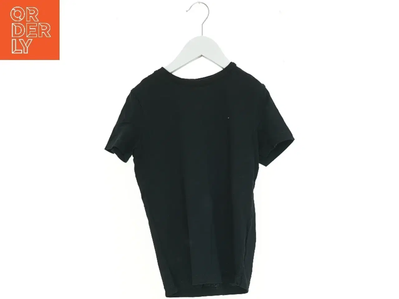 Billede 2 - Tommy Hilfiger t-shirt (str. 122 cm)