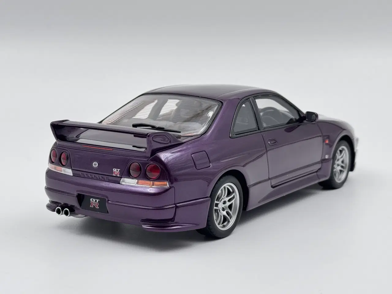 Billede 3 - 1995 Nissan Skyline GT-R R33 V-Spec 1:18