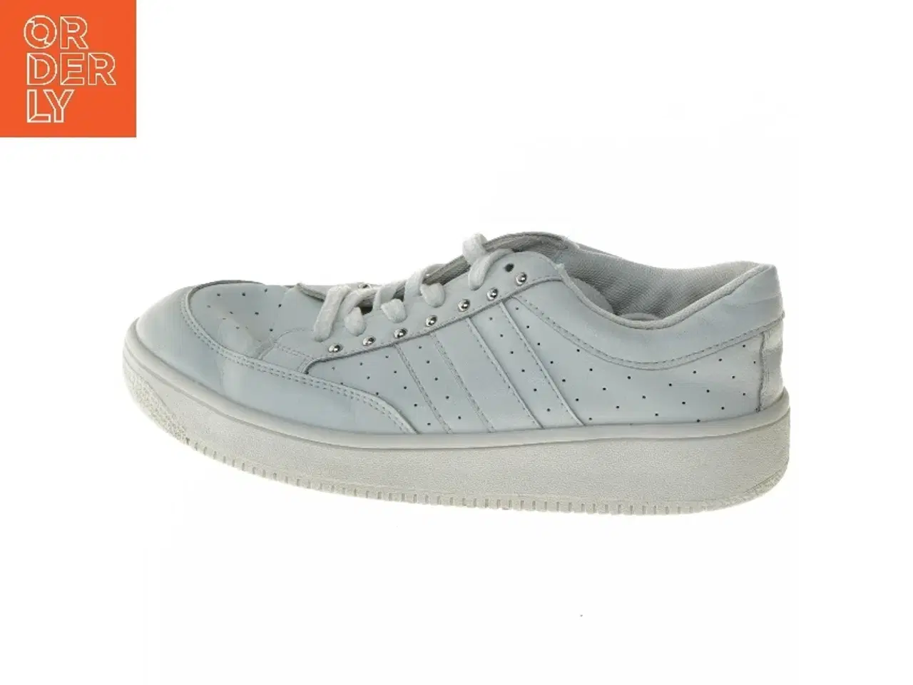 Billede 1 - Lyseblå sneakers fra Sofie Schnoor (str. 35 )