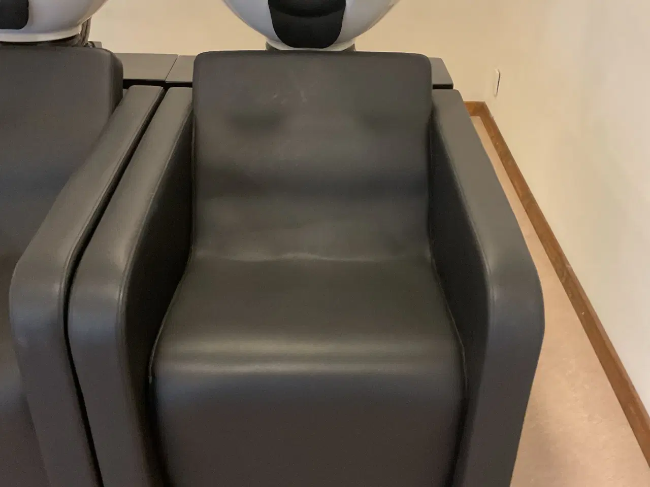 Billede 3 - Frisør vaskestole med håndvaske