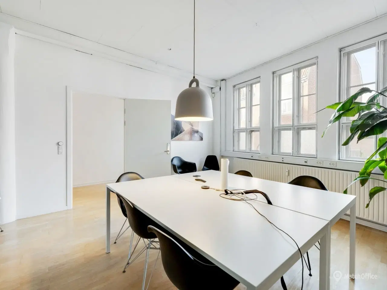 Billede 5 - Flot og lyst kontor i den gamle chokoladefabrik