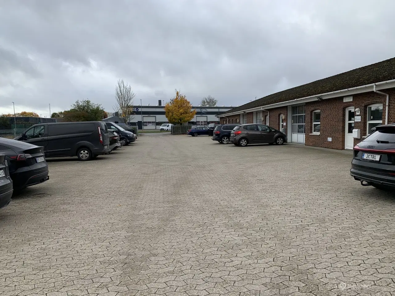 Billede 12 - Lager/showroom tæt på motorvej og offentlig transport